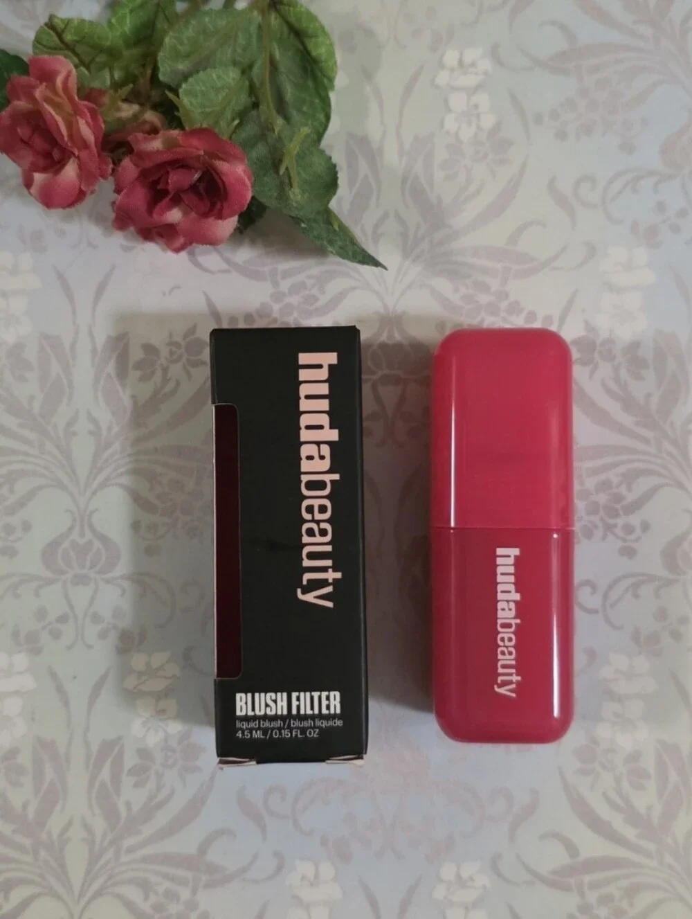 hudabeauty Intense Guava Liquid Blush - Vibrant Pink Cheek Tint
